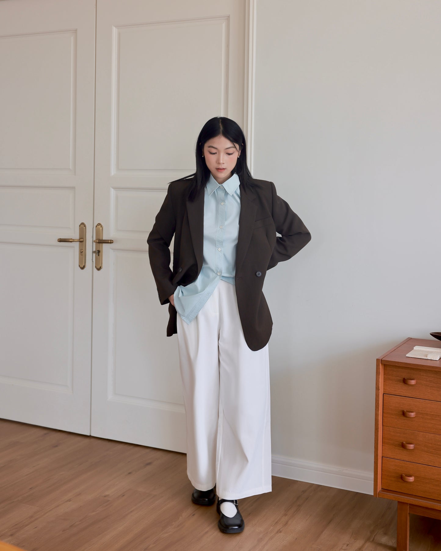 Classic Pleated Trousers